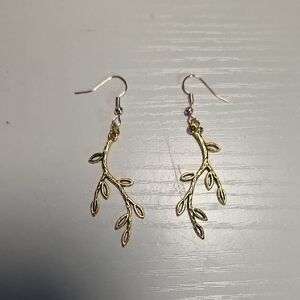 Elegant Handcrafted Gold Branch Earrings
